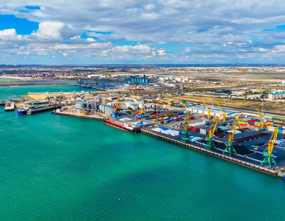 حمل بار از بندر aktau